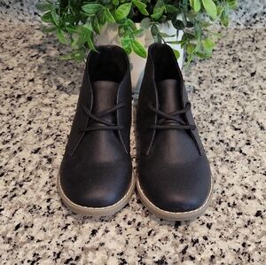 The Children's Place Boys' Black Lace-Up Ankle Boots